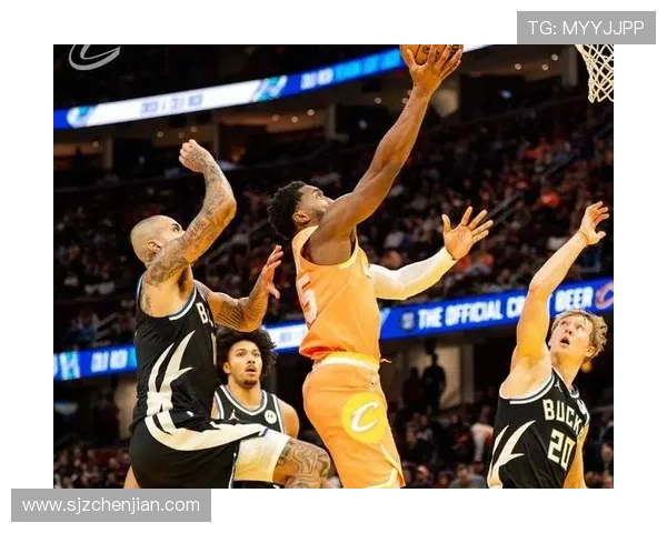 米切尔37+5+7发威梅里尔强势助阵骑士趁字母哥伤退力克雄鹿