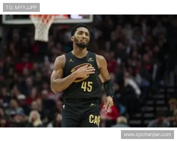 米切尔状态火热单场轰下35分18投13中正负值高达38